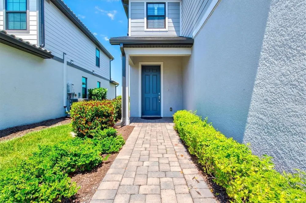 6272 Winding Pine Dr, Nokomis, FL 34275