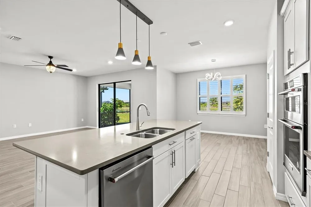 6272 Winding Pine Dr, Nokomis, FL 34275