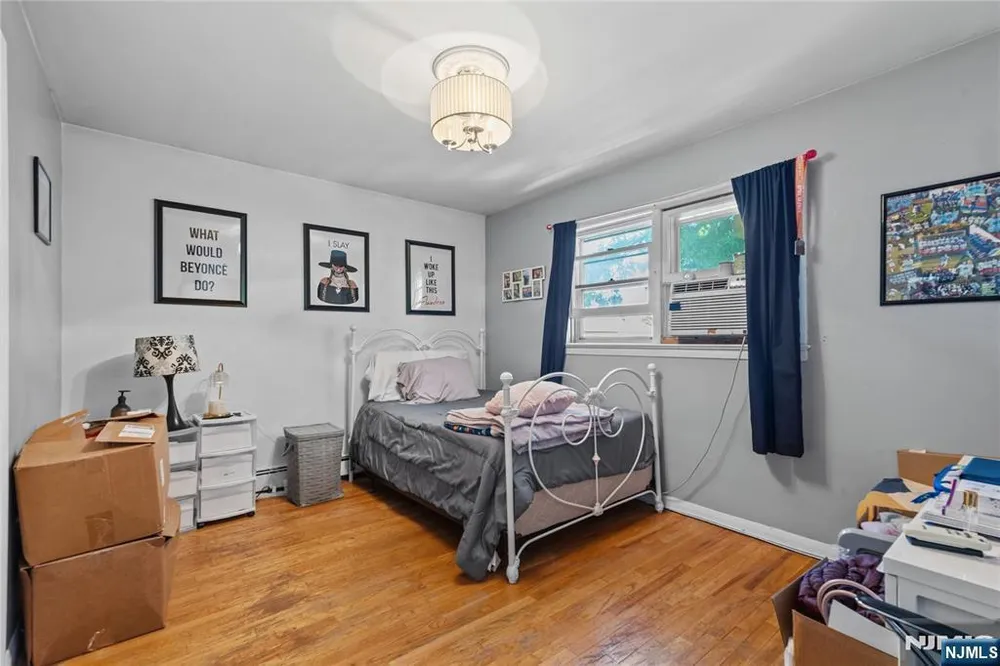 65 Miller Ave, Elmwood Park, NJ 07407
