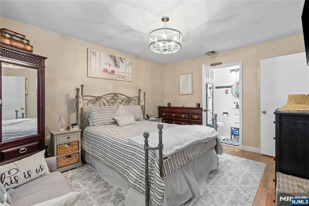 65 Miller Ave, Elmwood Park, NJ 07407