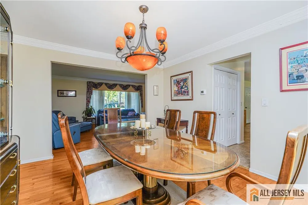 9 Braddock St, East Brunswick, NJ 08816