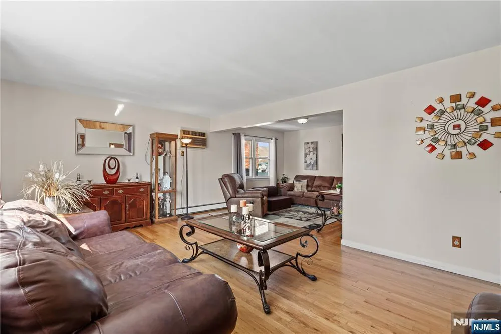 65 Miller Ave, Elmwood Park, NJ 07407
