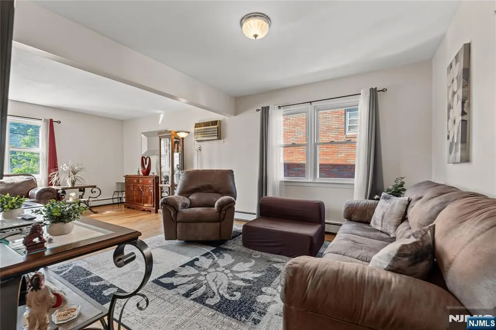 65 Miller Ave, Elmwood Park, NJ 07407