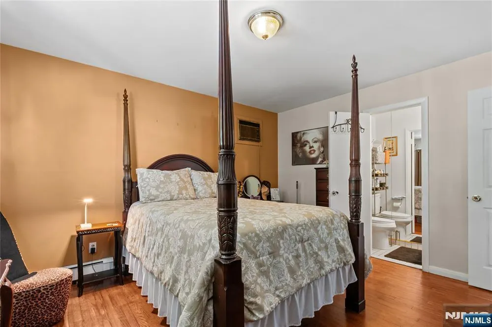65 Miller Ave, Elmwood Park, NJ 07407