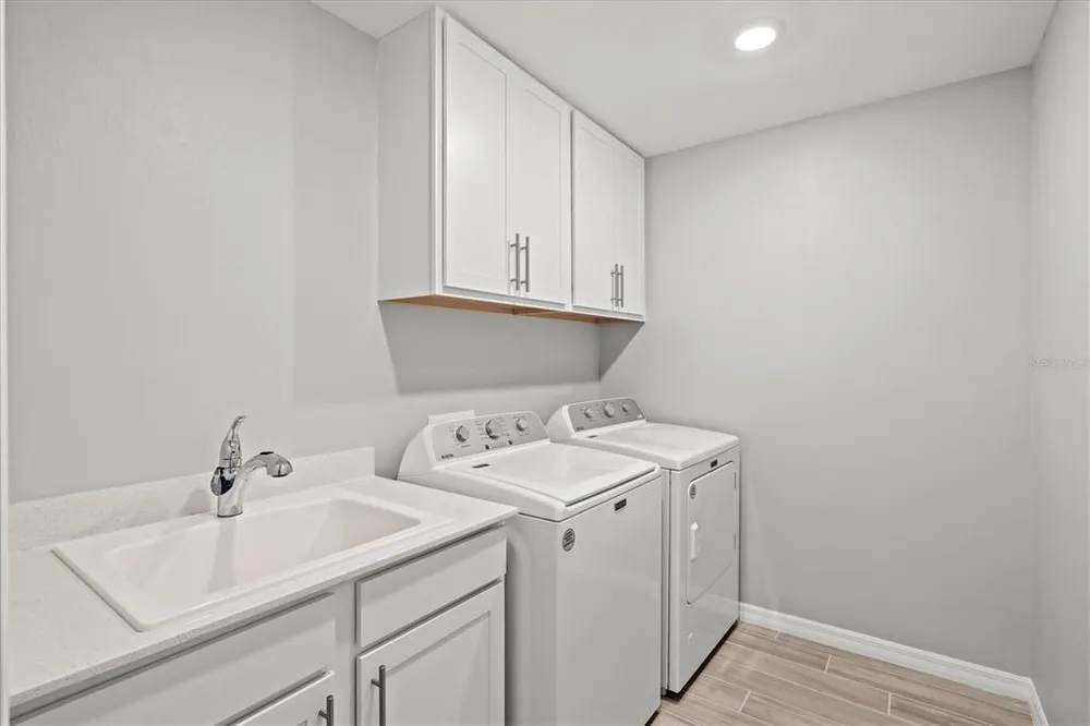 6272 Winding Pine Dr, Nokomis, FL 34275