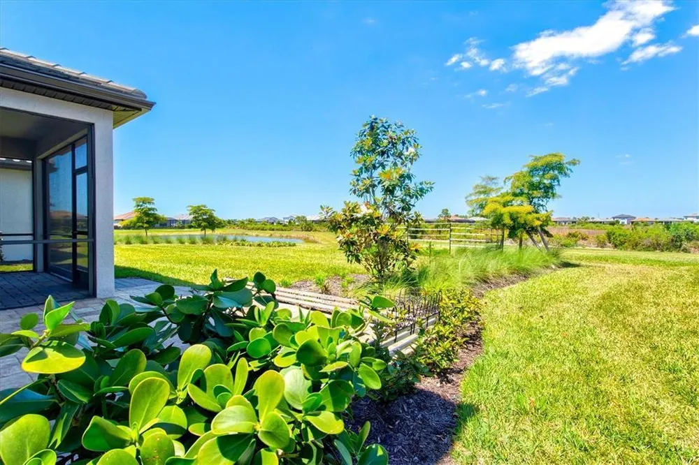 6272 Winding Pine Dr, Nokomis, FL 34275