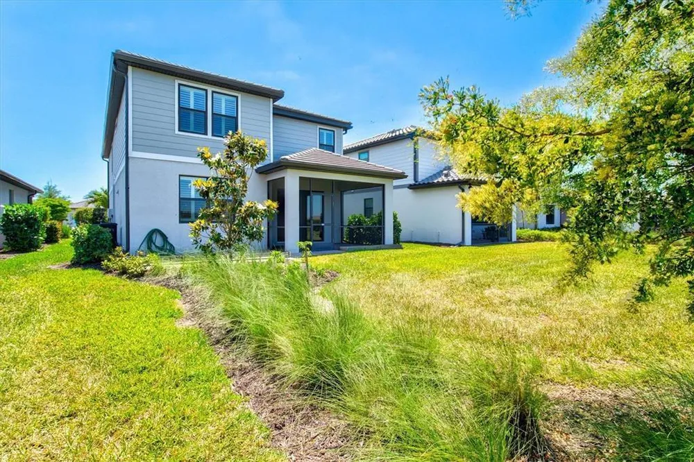 6272 Winding Pine Dr, Nokomis, FL 34275