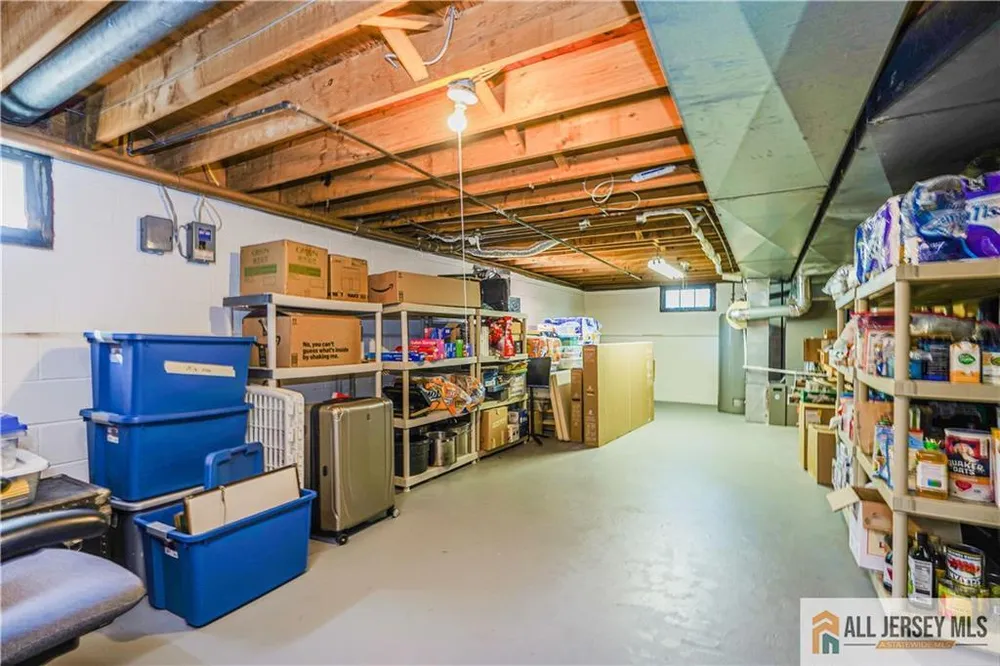 9 Braddock St, East Brunswick, NJ 08816