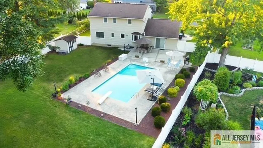 9 Braddock St, East Brunswick, NJ 08816