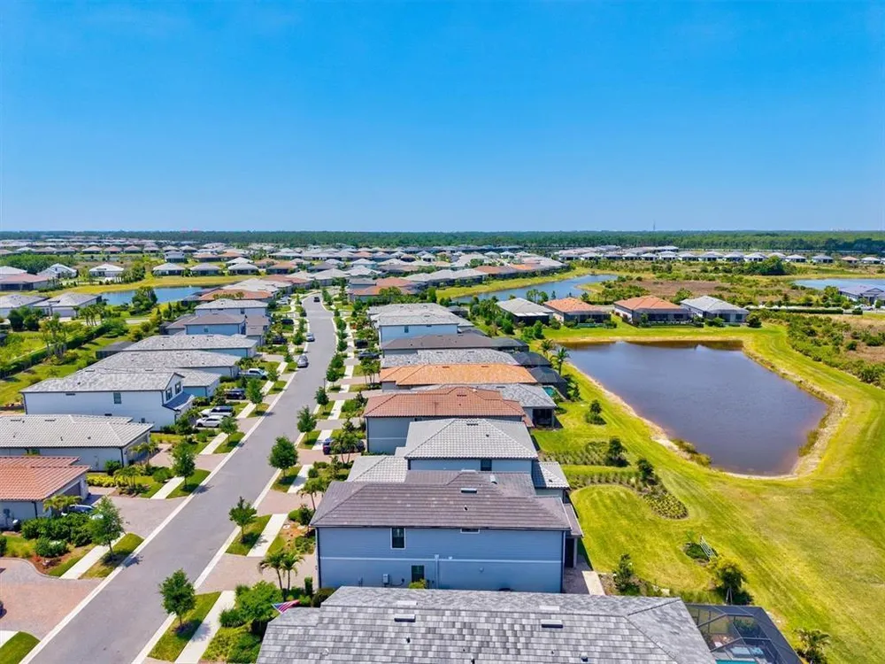 6272 Winding Pine Dr, Nokomis, FL 34275