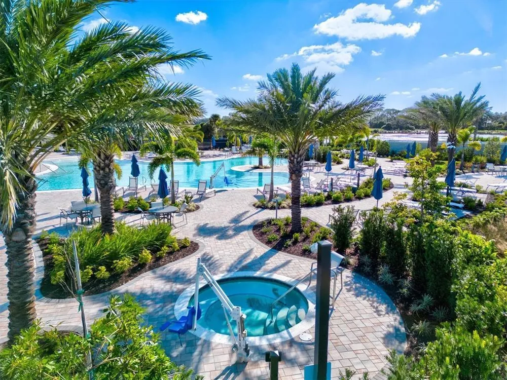 6272 Winding Pine Dr, Nokomis, FL 34275