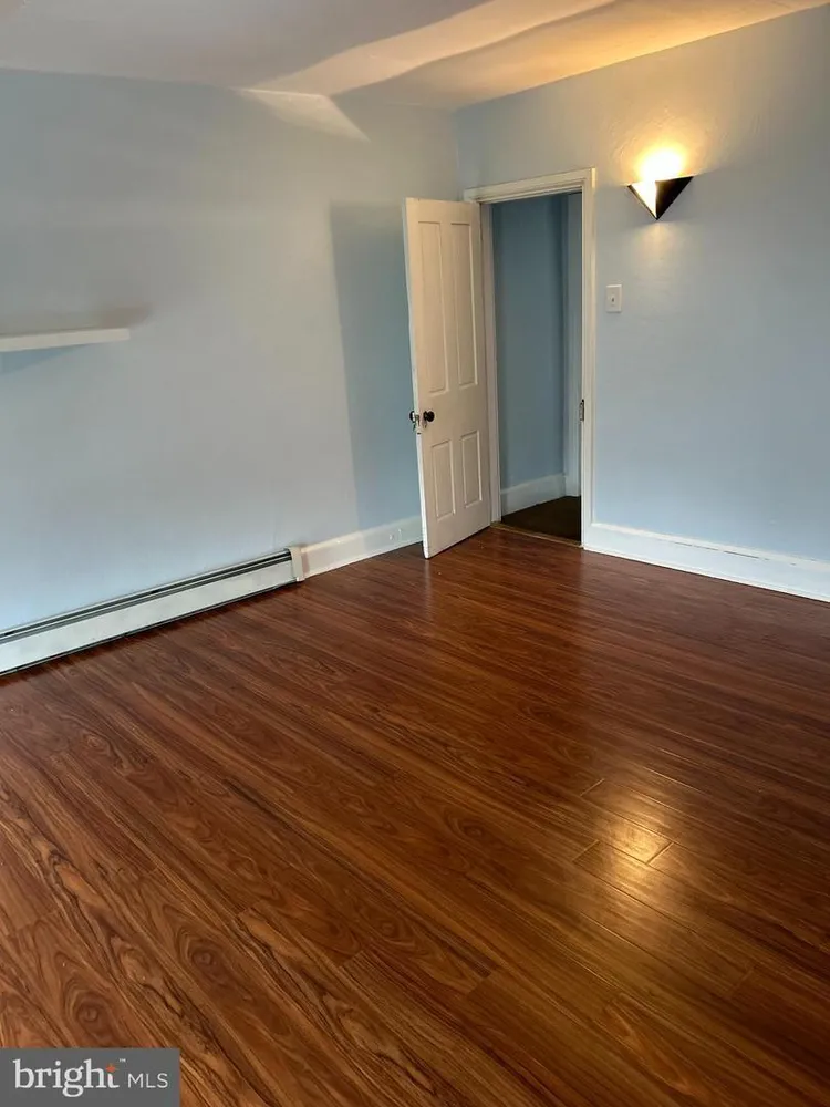 629 Summit St, King of Prussia, PA 19406-2719