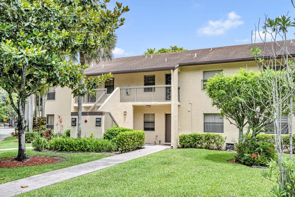 3123 Carambola Circle S, Coconut Creek, FL 33066