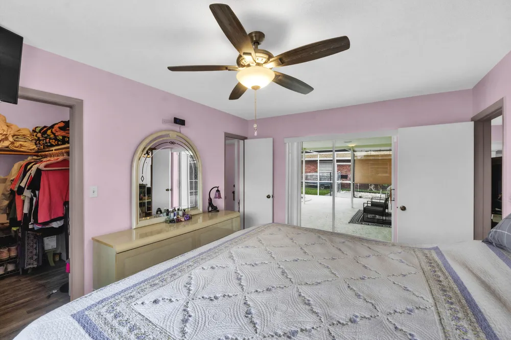 1710 W River Dr, Margate, FL 33063