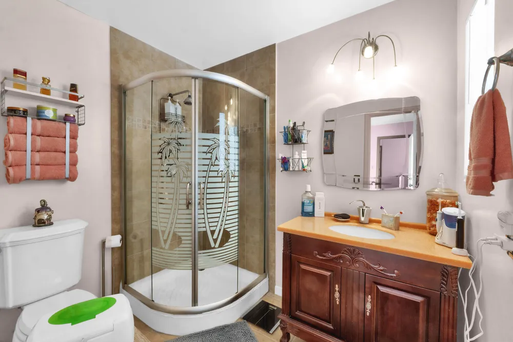 1710 W River Dr, Margate, FL 33063