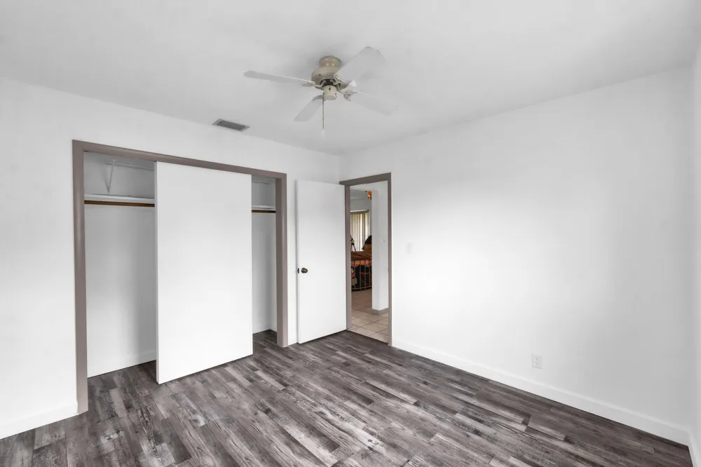 1710 W River Dr, Margate, FL 33063