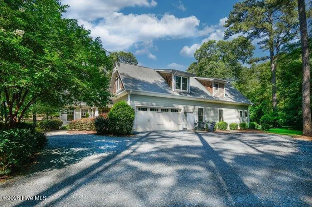 680 N Bethesda Rd, Southern Pines, NC 28387