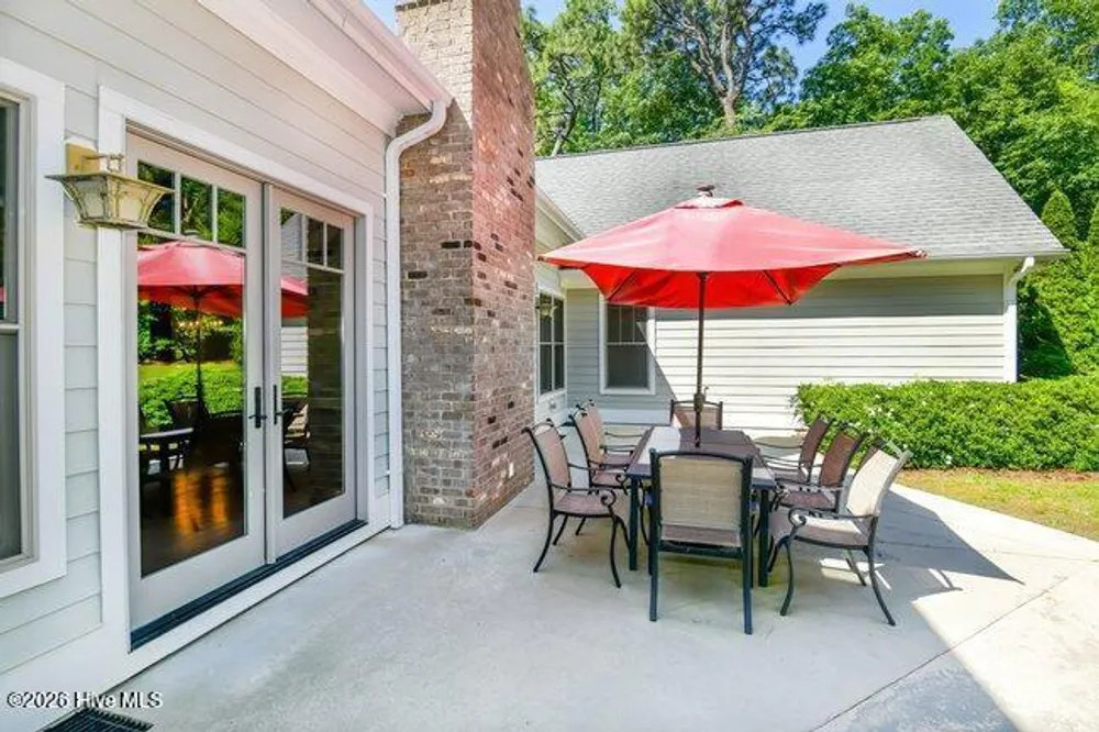 680 N Bethesda Rd, Southern Pines, NC 28387