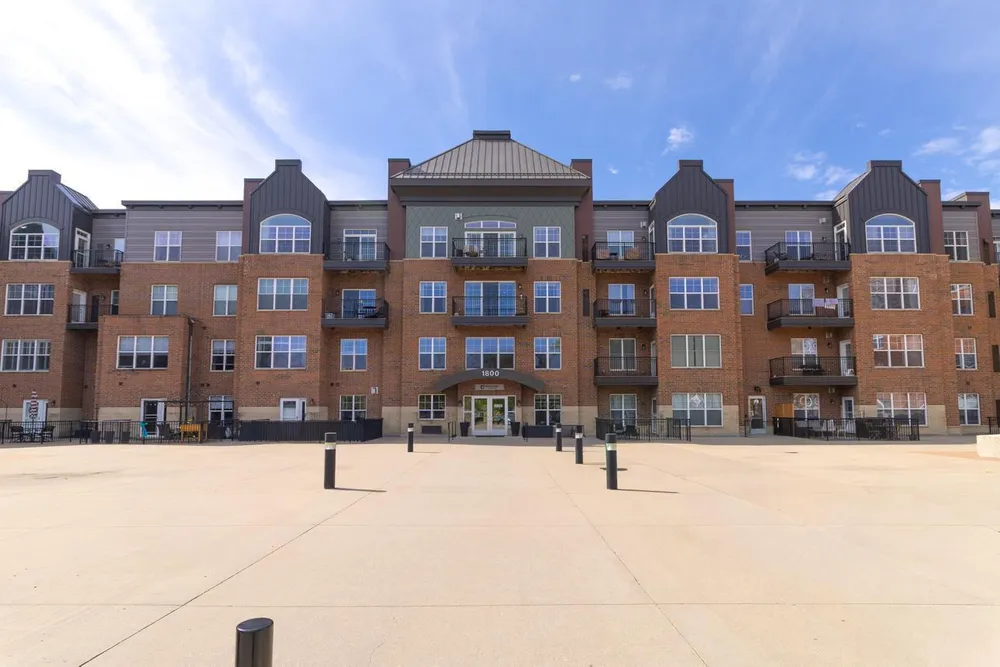 1800 Graham Ave, Saint Paul, MN 55116
