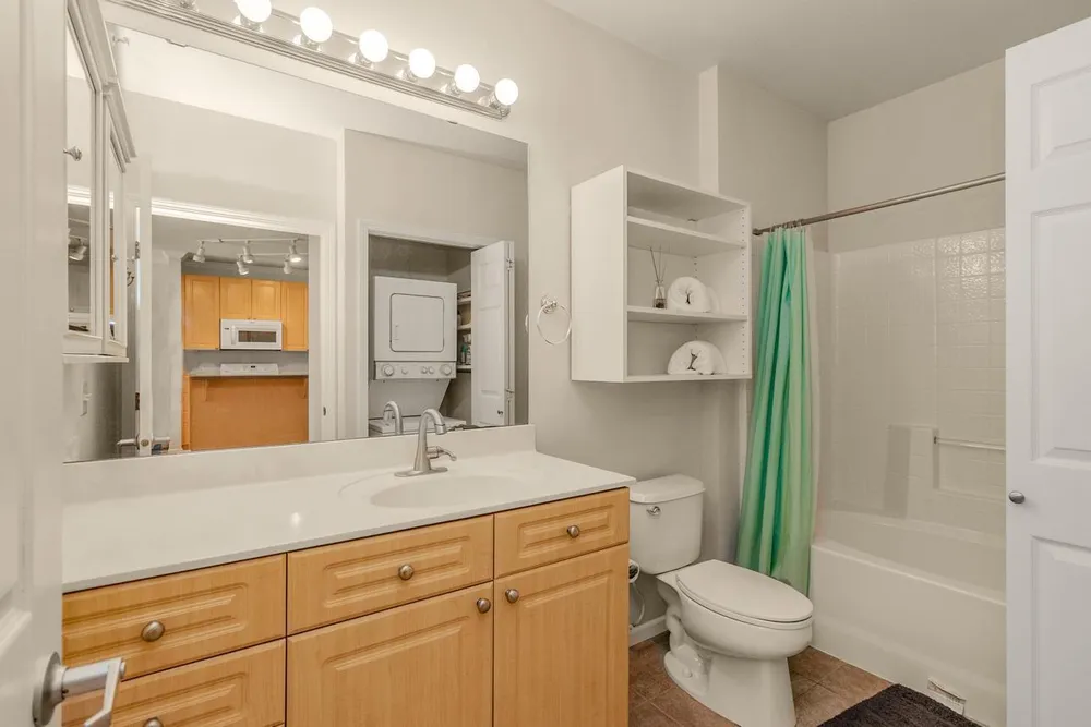 1800 Graham Ave, Saint Paul, MN 55116