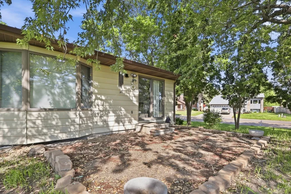 7965 75th St S, Cottage Grove, MN 55016