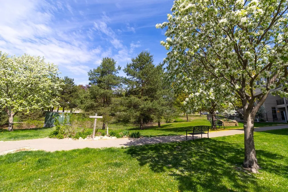 1800 Graham Ave, Saint Paul, MN 55116