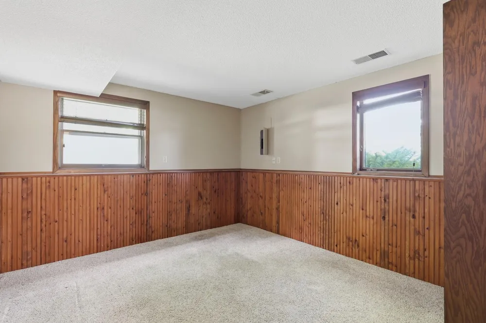7965 75th St S, Cottage Grove, MN 55016