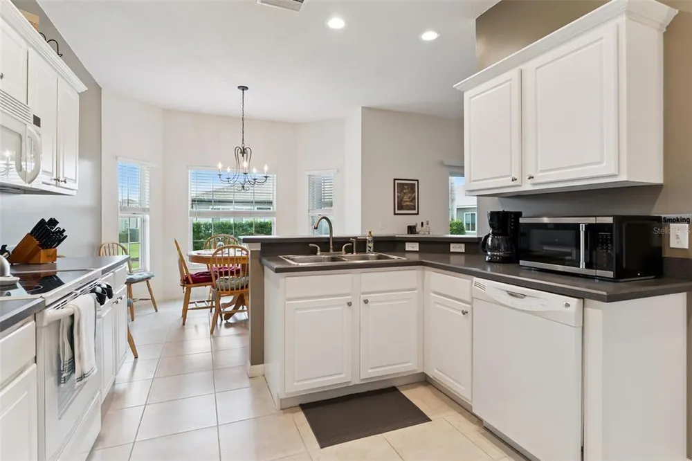 5312 Nicklaus Dr, Winter Haven, FL 33884
