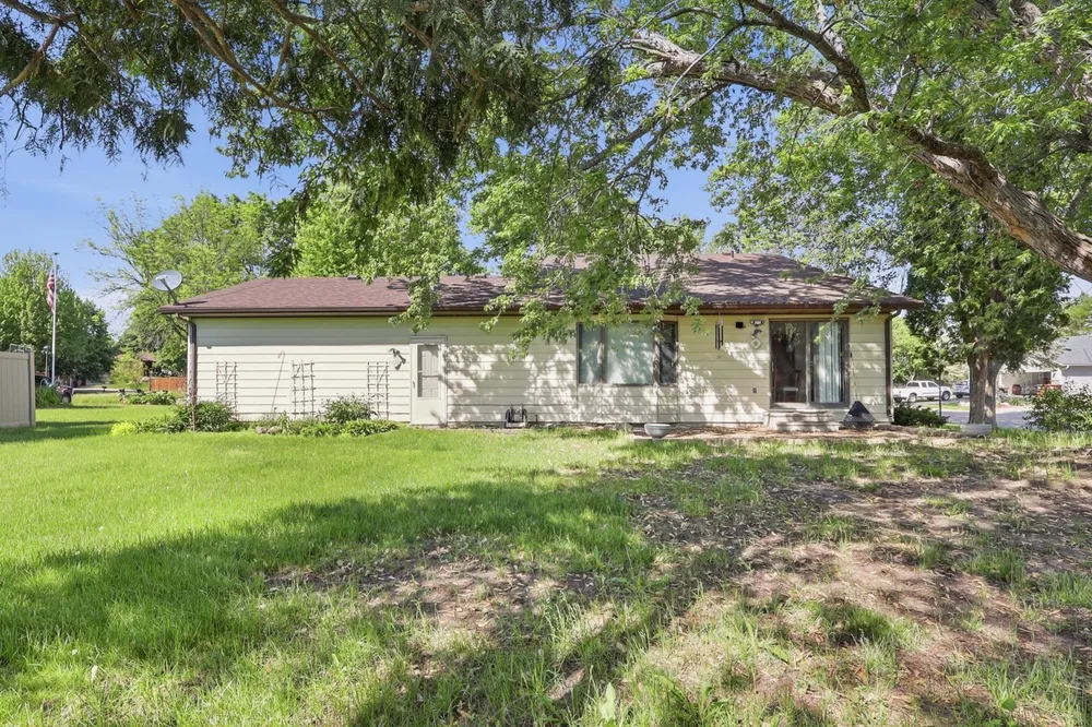 7965 75th St S, Cottage Grove, MN 55016