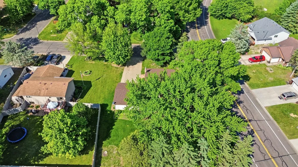 7965 75th St S, Cottage Grove, MN 55016