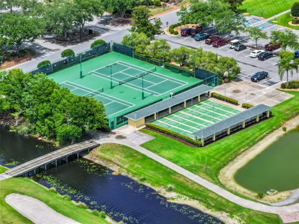 5312 Nicklaus Dr, Winter Haven, FL 33884