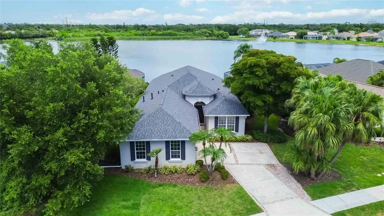 7407 Sea Island Ln, Bradenton, FL 34201