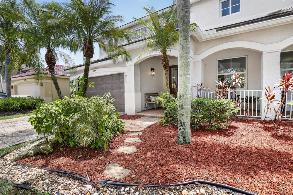 4299 Laurel Ridge Circle, Weston, FL 33331