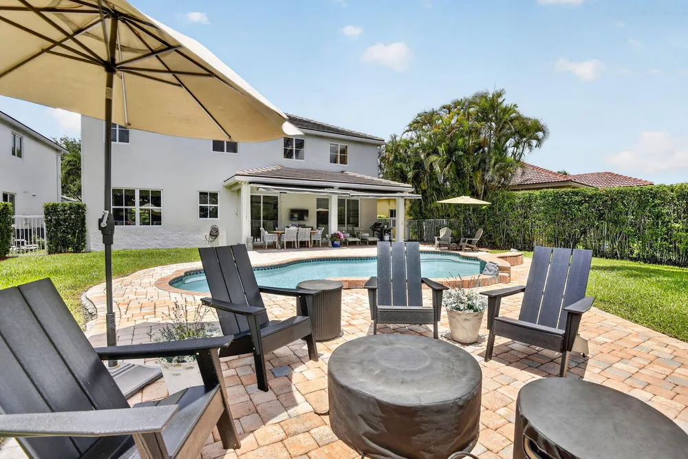 4299 Laurel Ridge Circle, Weston, FL 33331