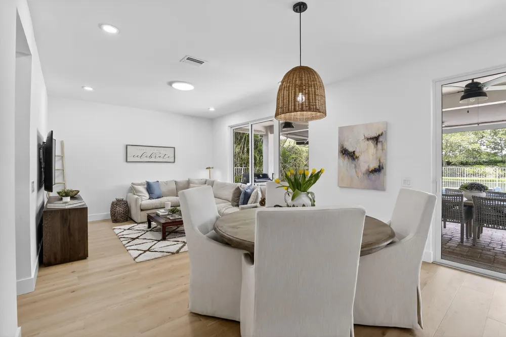 4299 Laurel Ridge Circle, Weston, FL 33331