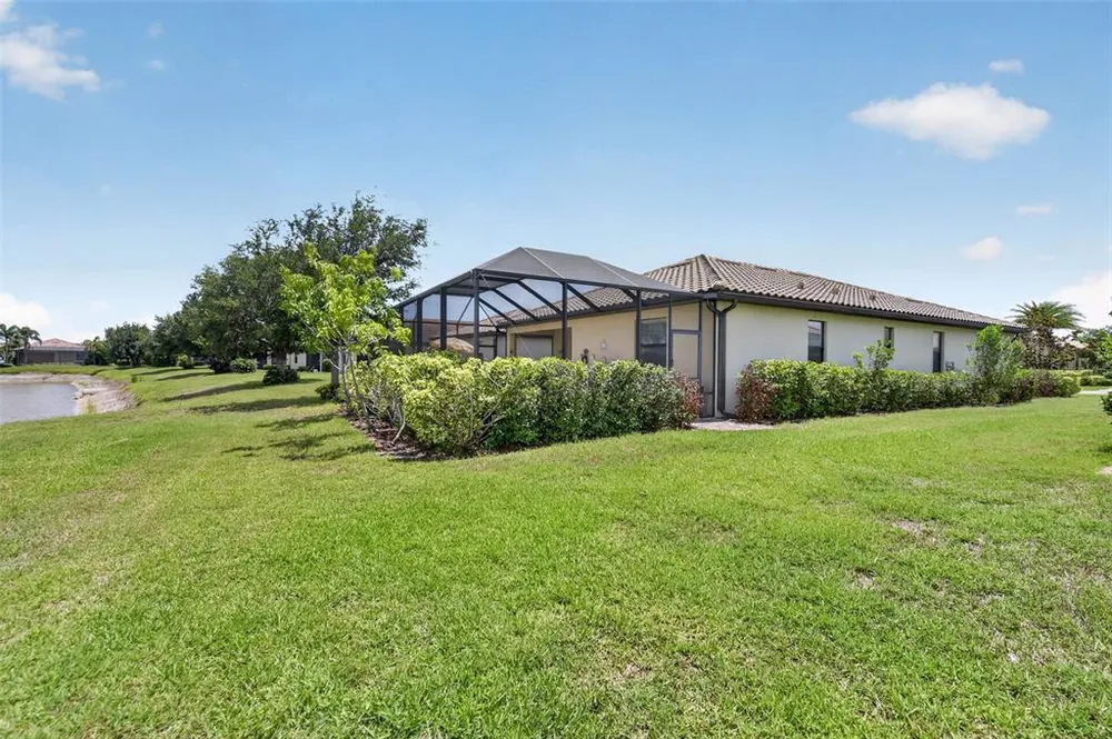 20722 Romagna Pl, Venice, FL 34293