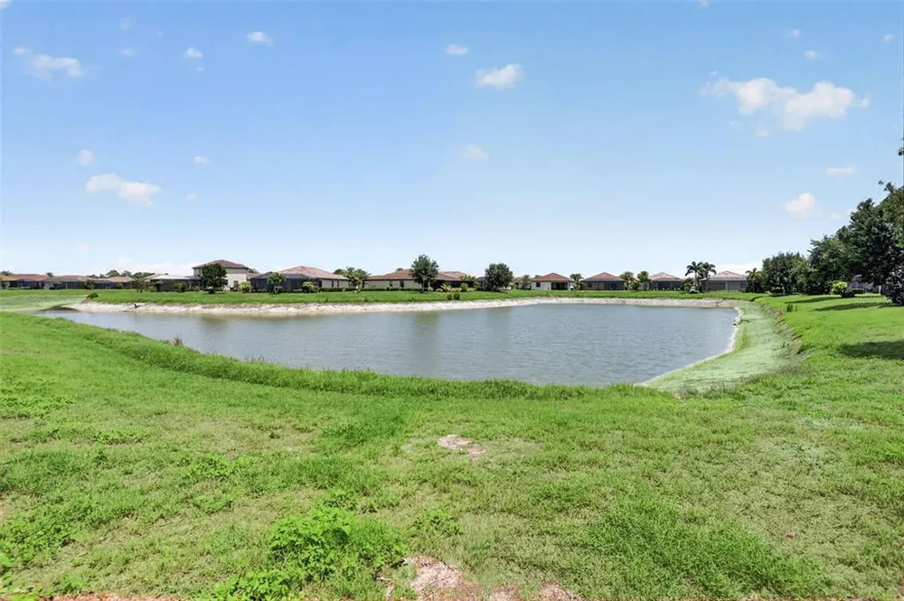 20722 Romagna Pl, Venice, FL 34293