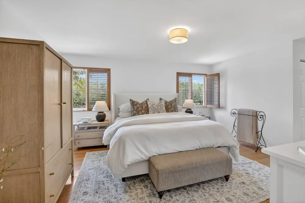 4299 Laurel Ridge Circle, Weston, FL 33331
