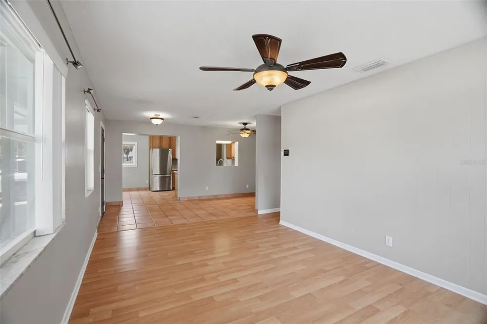 4307 W Wisconsin Ct, Tampa, FL 33616
