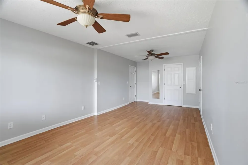 4307 W Wisconsin Ct, Tampa, FL 33616