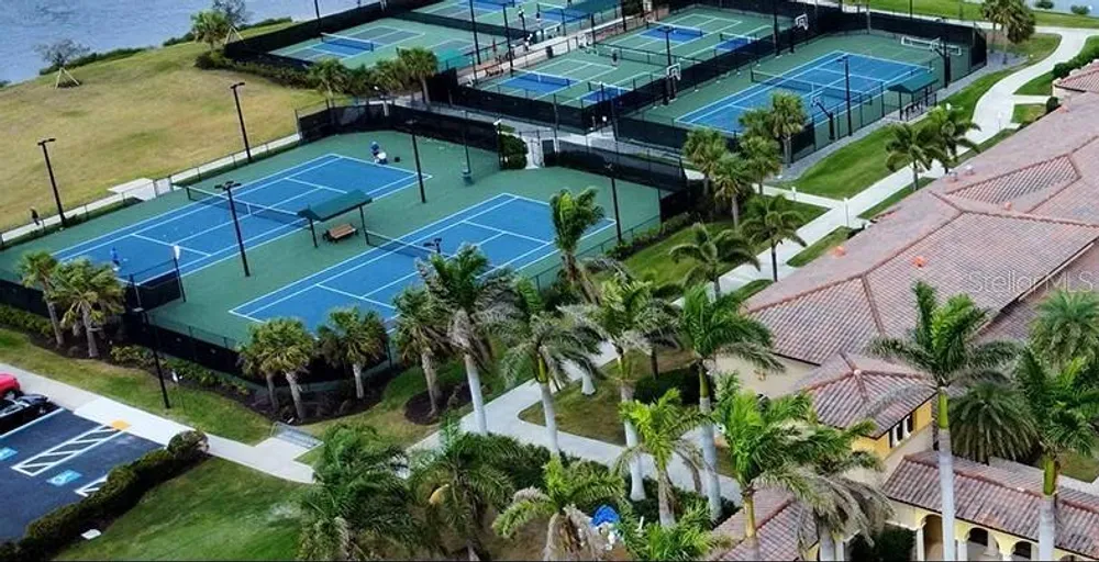 20722 Romagna Pl, Venice, FL 34293