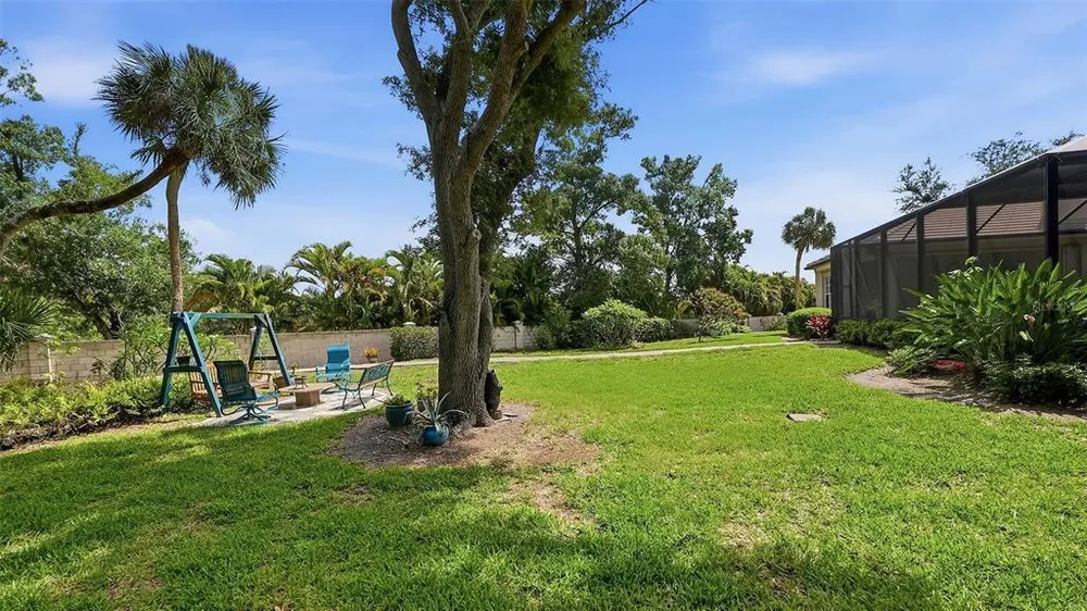 27 Dominica Dr, Englewood, FL 34223