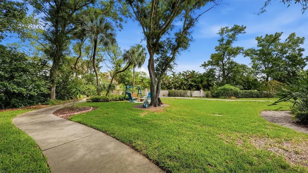27 Dominica Dr, Englewood, FL 34223
