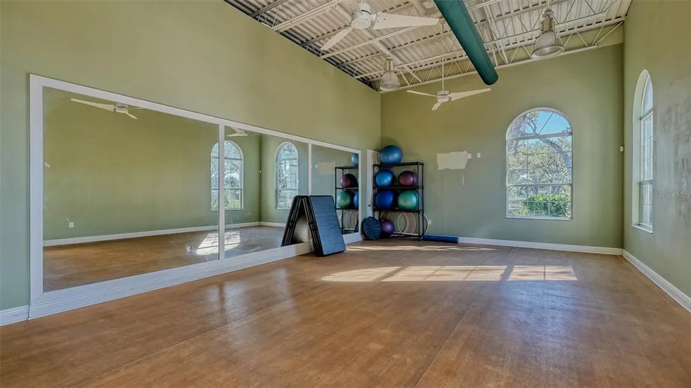 27 Dominica Dr, Englewood, FL 34223