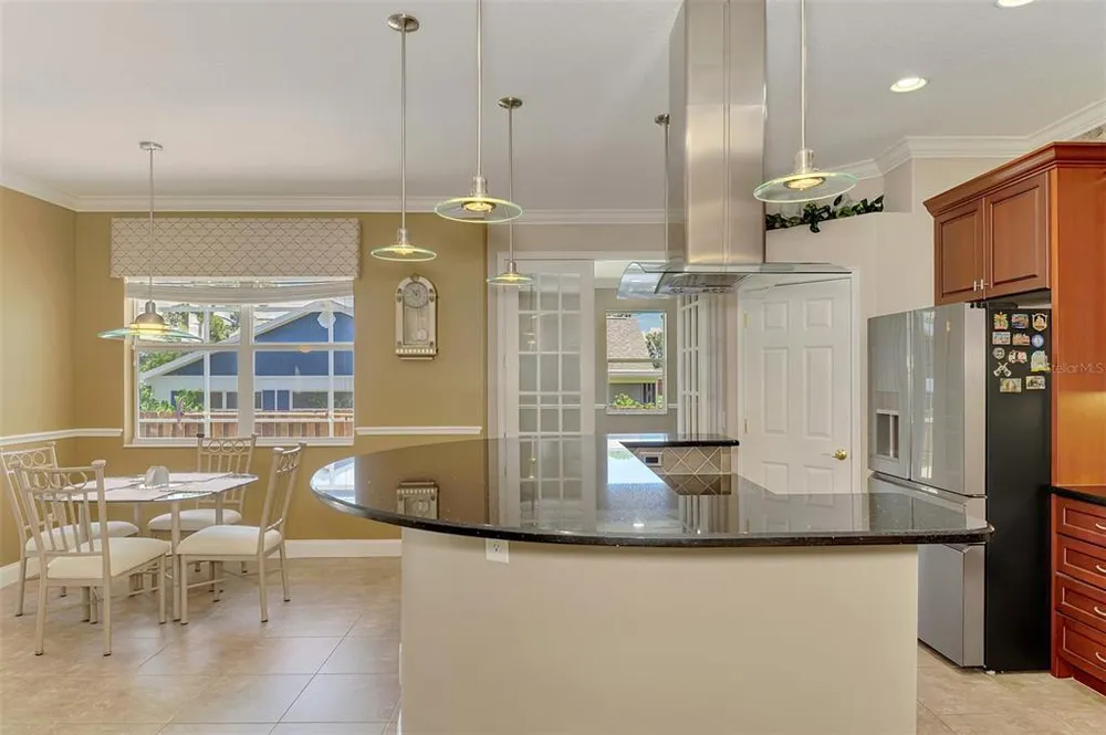 935 Graham Rd, Venice, FL 34293