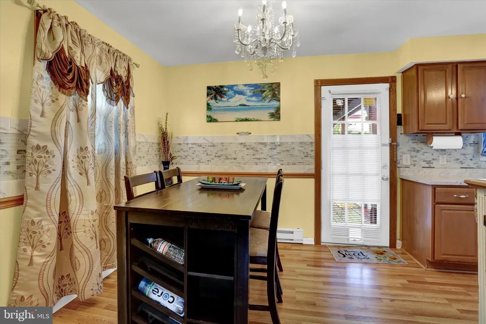 3269 Night in Gale Dr, Dover, PA 17315