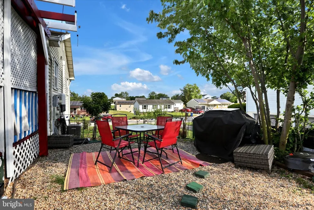 3269 Night in Gale Dr, Dover, PA 17315