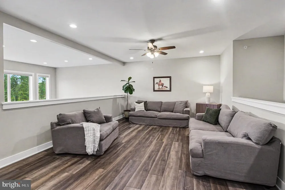 667 Levering St, Blue Bell, PA 19422