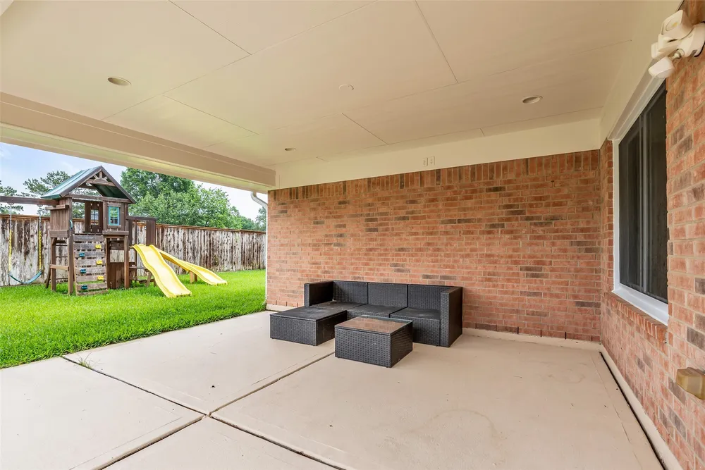 1823 Cornerstone Place Dr, Katy, TX 77450