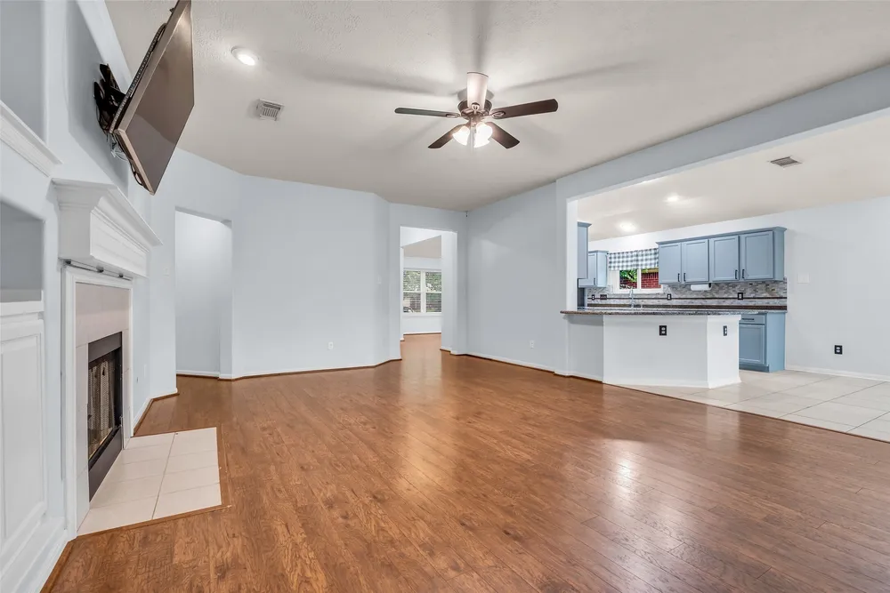1823 Cornerstone Place Dr, Katy, TX 77450